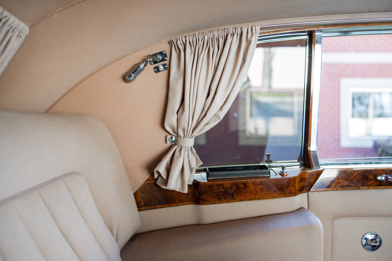 1967 Rolls-Royce Phantom 45