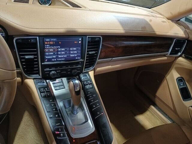 2014 Porsche Panamera 5