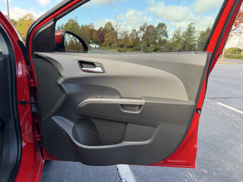 2017 Chevrolet Sonic Premier Auto