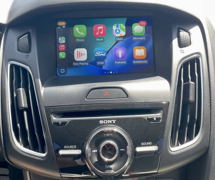 2017 Ford Focus Titanium