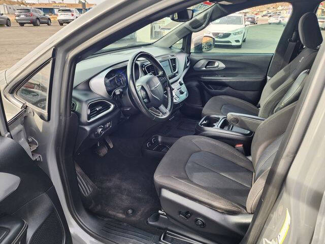 2020 Chrysler Pacifica Touring