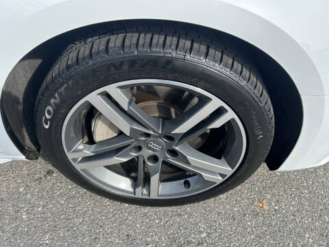 2018 Audi A4 2.0T quattro Premium Plus