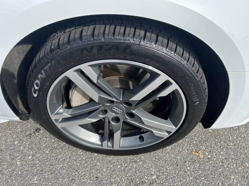 2018 Audi A4 2.0T quattro Premium Plus