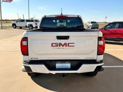 2025 GMC Canyon Elevation