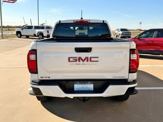 2025 GMC Canyon Elevation