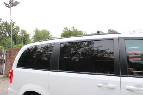 2020 Dodge Grand Caravan SE Plus