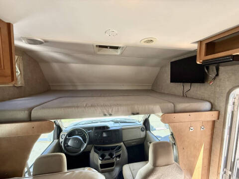 2014 Itasca Spirit 22’