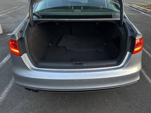 2015 Audi A4 2.0T quattro Premium Plus