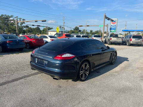 2011 Porsche Panamera