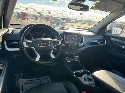 2024 GMC Terrain SLT
