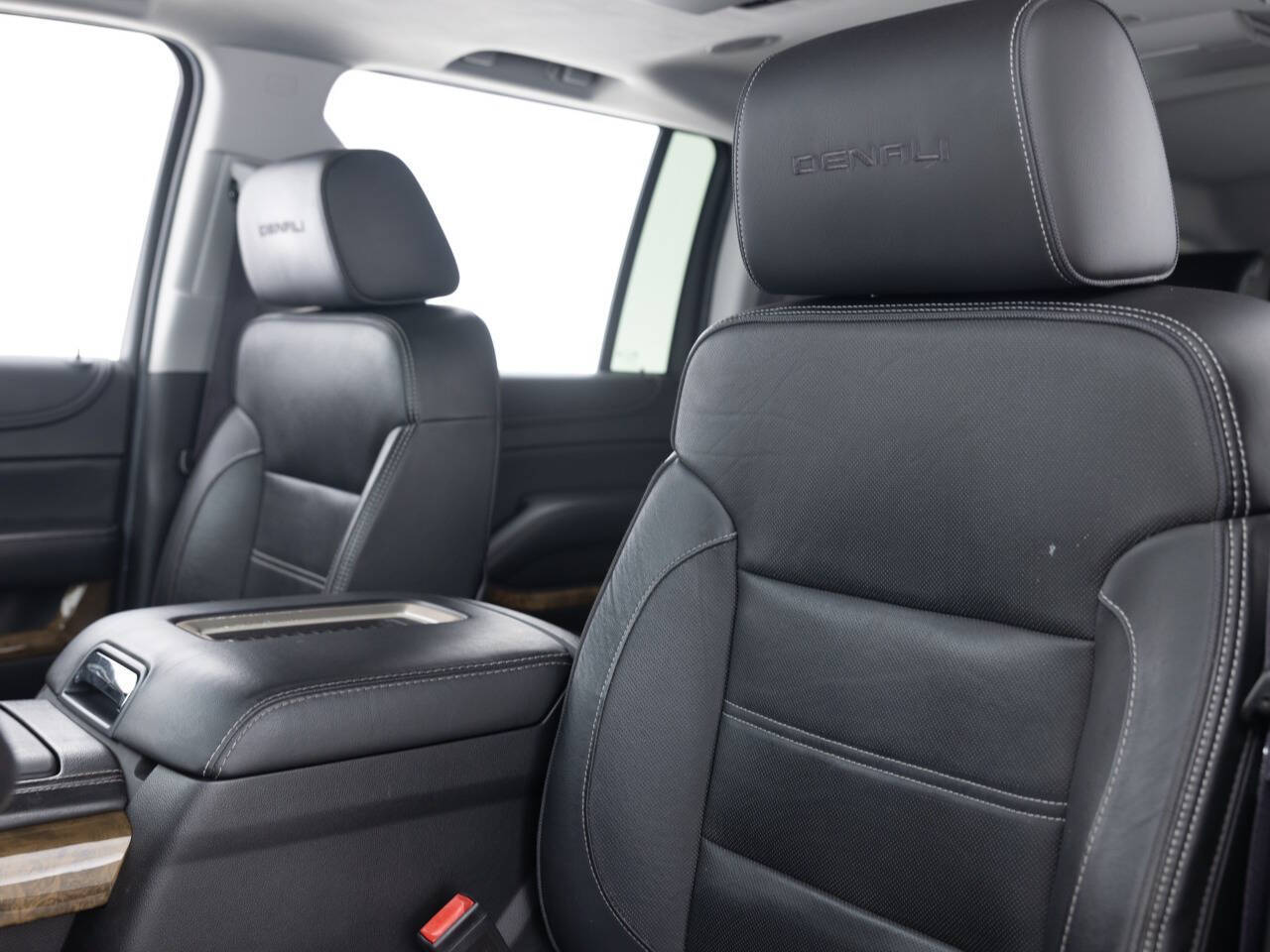 Used Car 2016 Gmc Yukon Xl  Denali 4x4 4dr Suv For Sale Under $25,000 In Coal City, Illinois