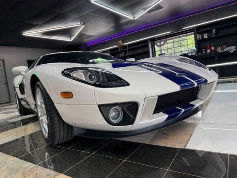 2005 Ford GT