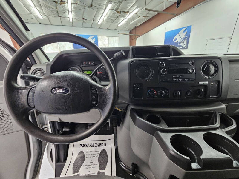 2013 Ford E-Series E-150