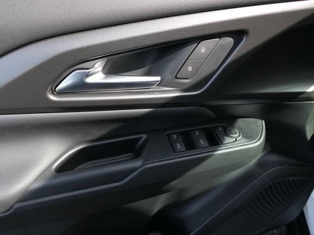 2026 Chevrolet Equinox EV LT 1