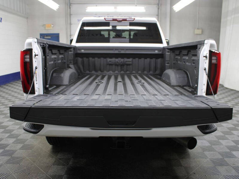 2025 GMC Sierra 3500HD