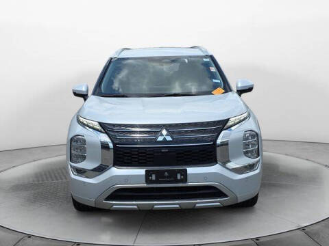 2023 Mitsubishi Outlander SEL