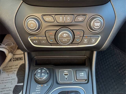 2021 Jeep Cherokee Trailhawk