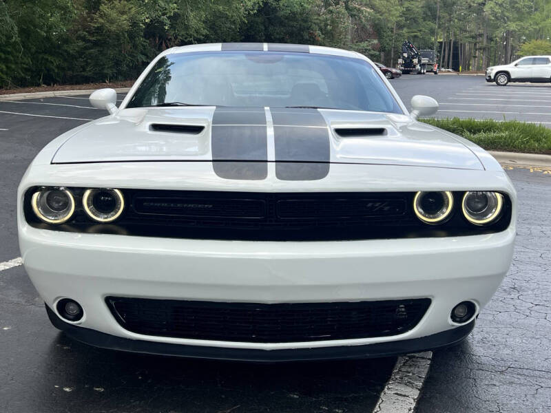 2017 Dodge Challenger R/T Plus Shaker