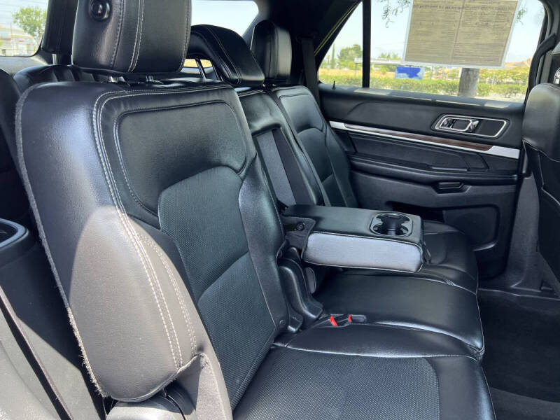 2017 Ford Explorer Limited
