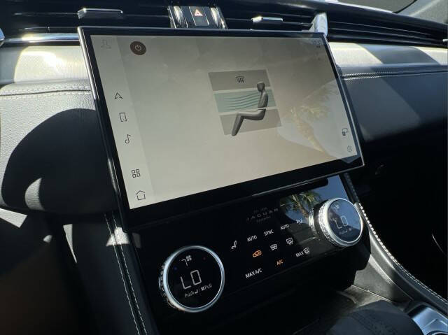 2025 Jaguar F-PACE P250 R-Dynamic S