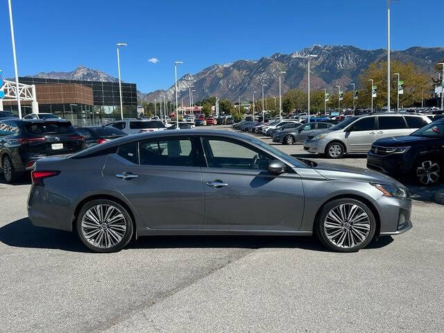 2023 Nissan Altima 2.5 SL