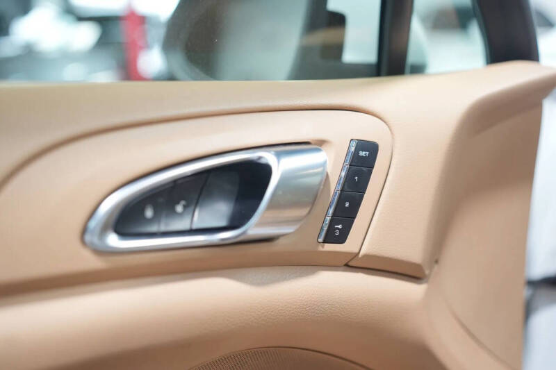 2014 Porsche Cayenne S Hybrid