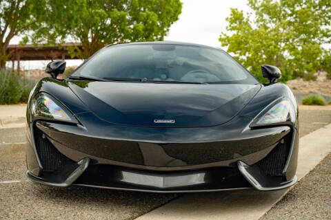 2017 McLaren 570GT