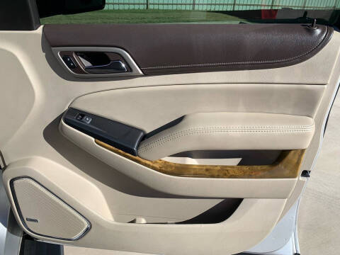 2017 GMC Yukon XL Denali