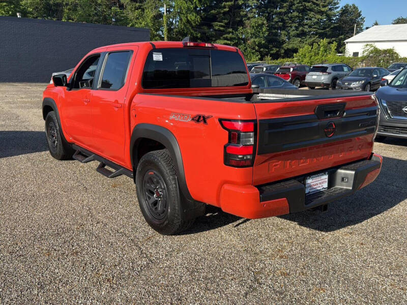 2025 Nissan Frontier PRO-4X