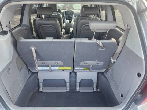 2008 Hyundai Entourage Limited