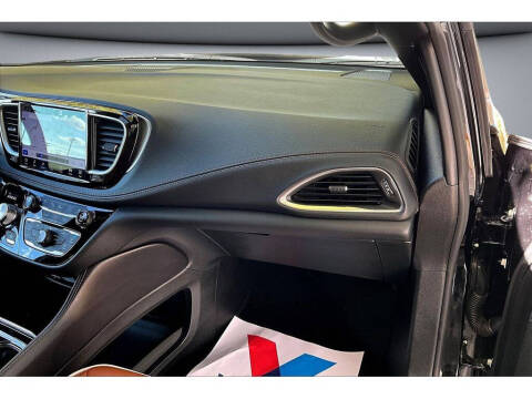 2024 Chrysler Pacifica Pinnacle