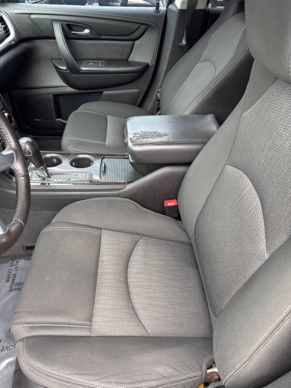 2016 Chevrolet Traverse LT