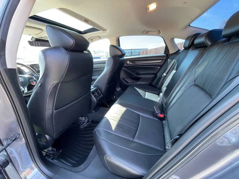 2022 Honda Accord Hybrid Touring