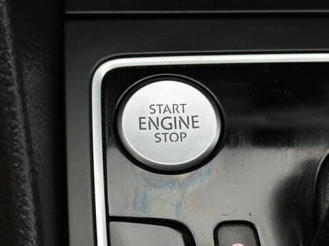 2015 Volkswagen Passat 1.8T Limited Edition