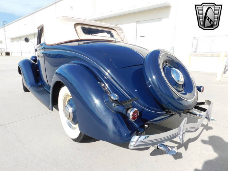 1936 Ford Cabriolet
