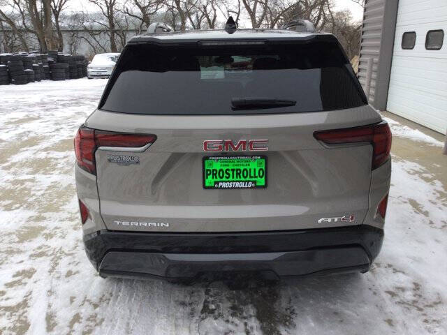 2026 GMC Terrain AT4