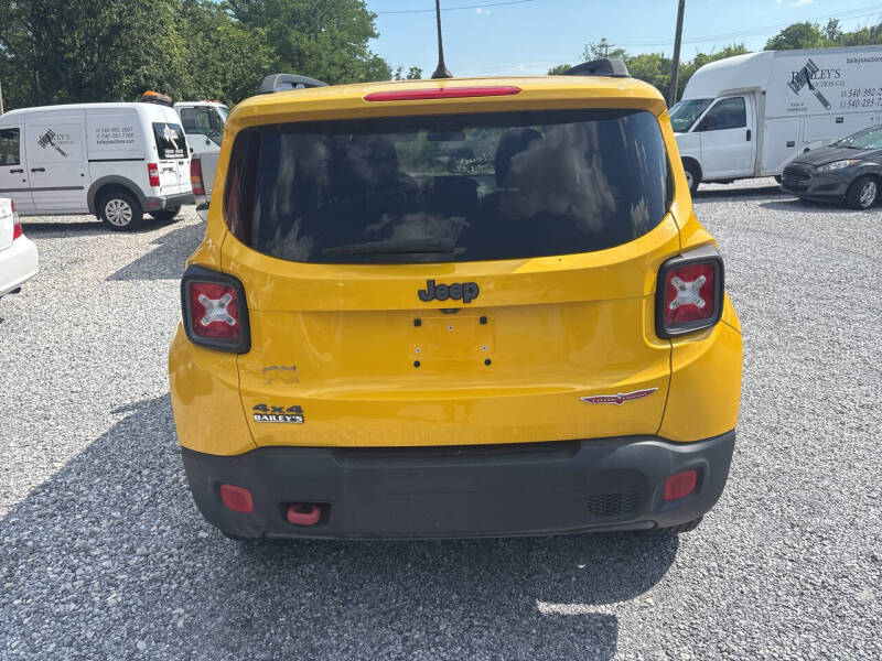 2016 Jeep Renegade Trailhawk