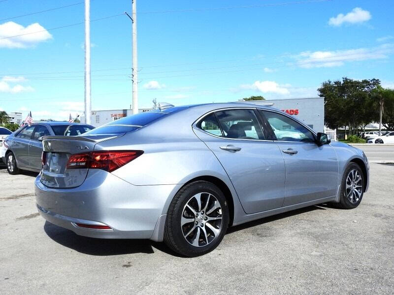 2017 Acura TLX  - $17,900