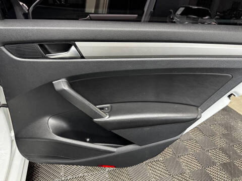 2021 Volkswagen Passat SE