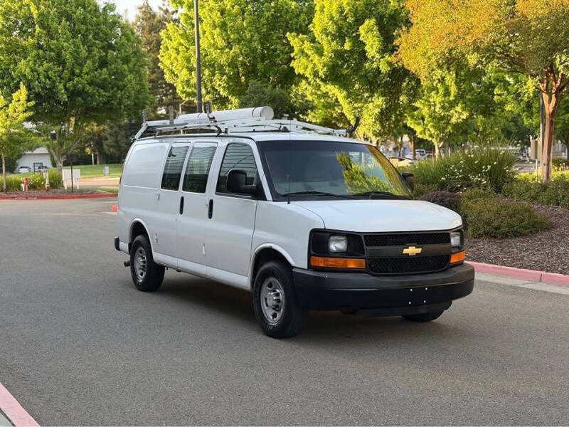 2013 Chevrolet Express Cargo Work Van - Photo 13