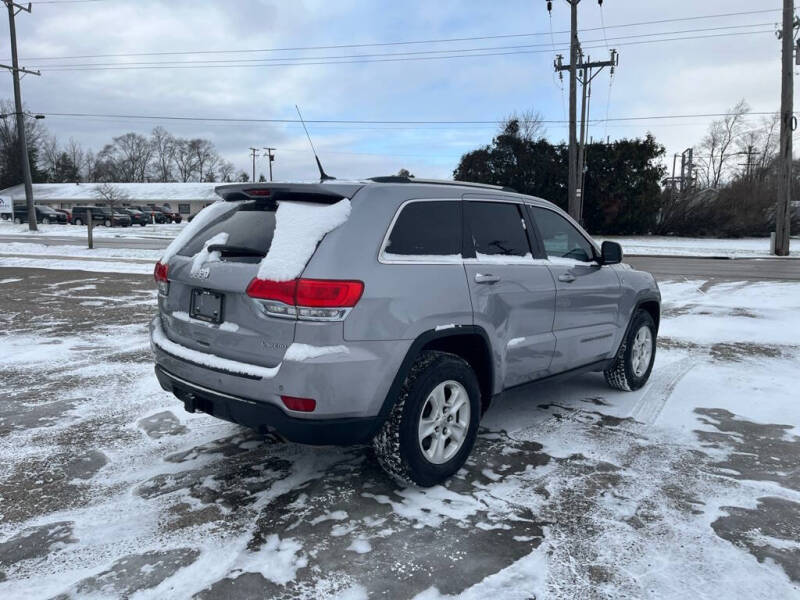2017 Jeep Grand Cherokee Laredo