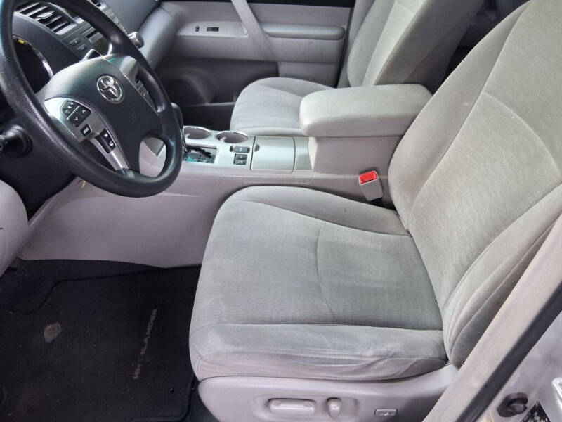 2012 Toyota Highlander