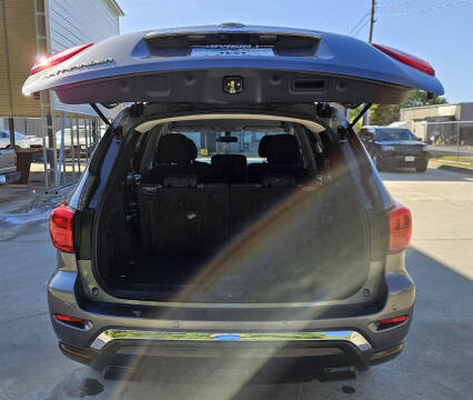 2019 Nissan Pathfinder S