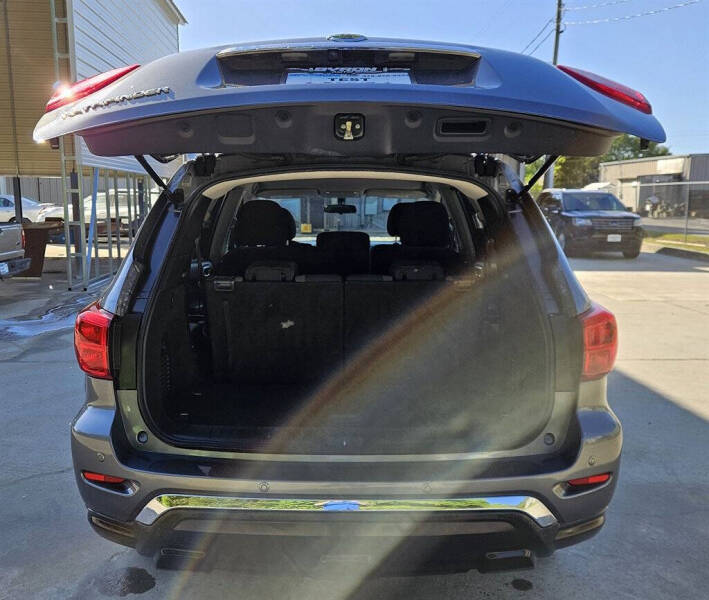 2019 Nissan Pathfinder S