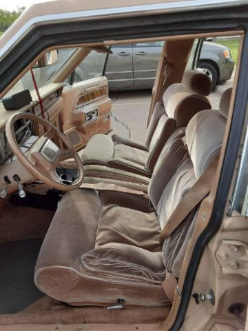 1984 Lincoln Town Car