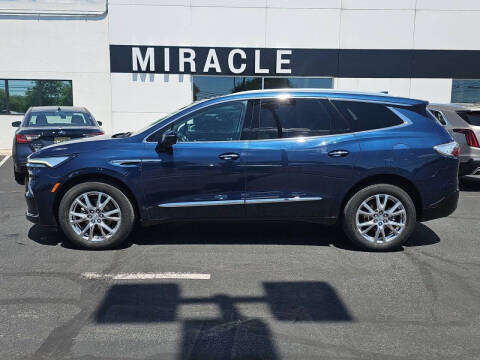 2023 Buick Enclave Premium