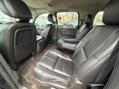2013 Chevrolet Suburban LT