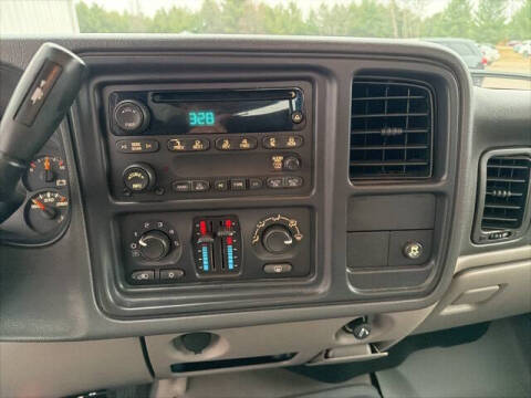 2005 Chevrolet Avalanche 1500 LS