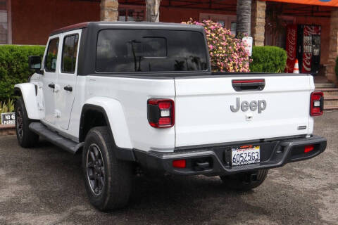 2021 Jeep Gladiator Overland