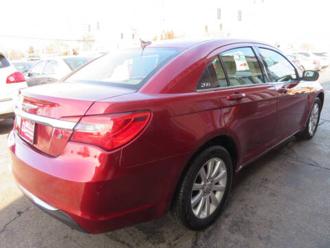 2011 Chrysler 200 Touring